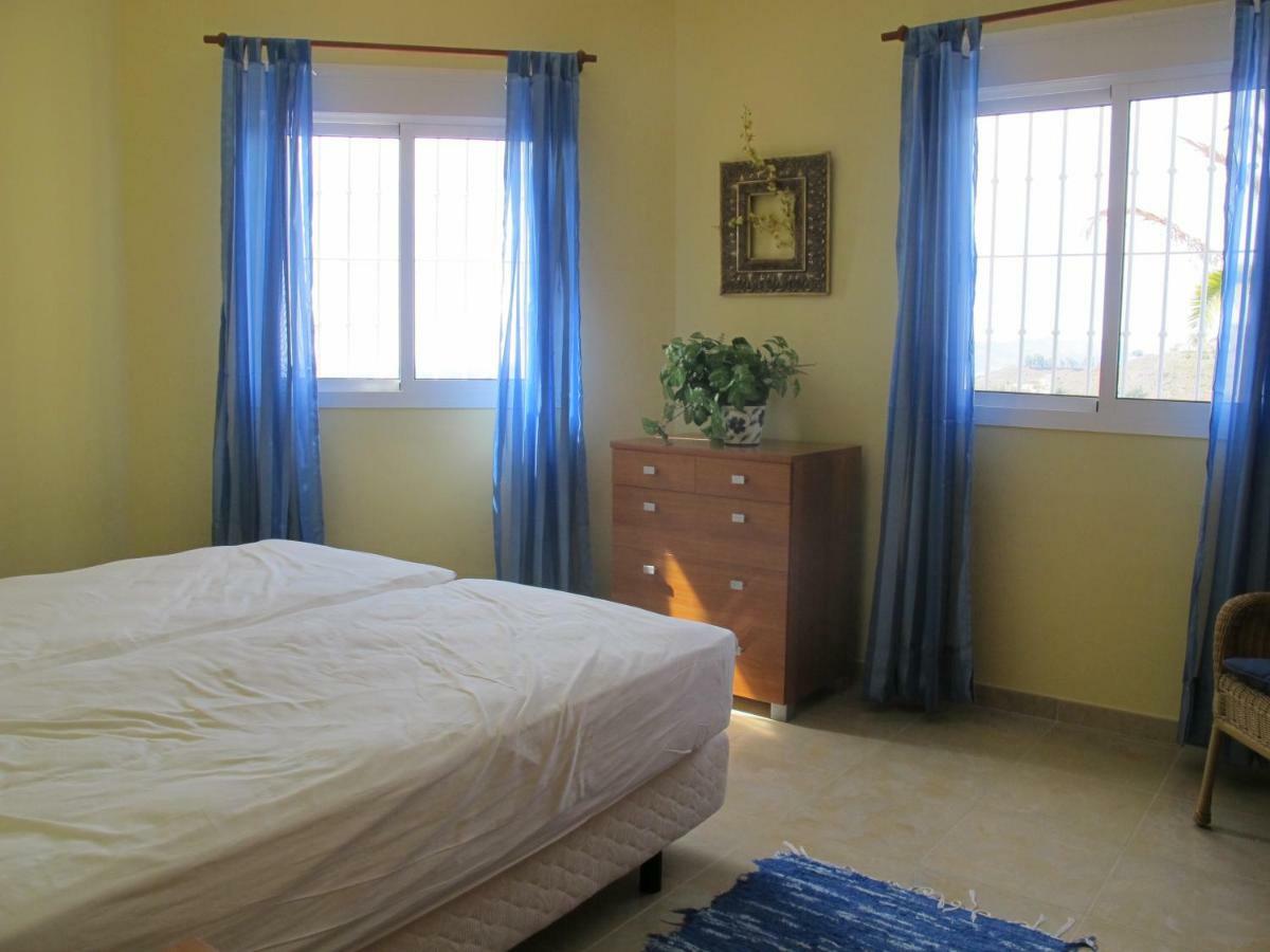 Villa Camakini With Heated Pool And Sea View Arenas  ภายนอก รูปภาพ