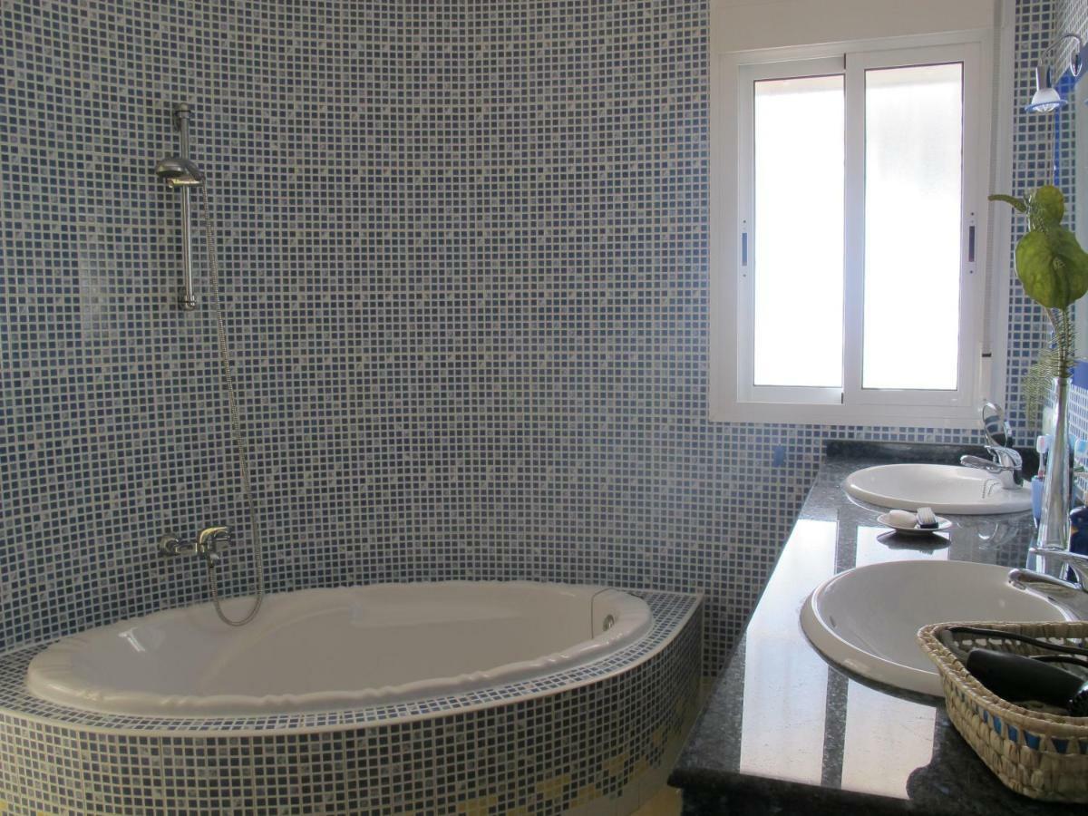 Villa Camakini With Heated Pool And Sea View Arenas  ภายนอก รูปภาพ