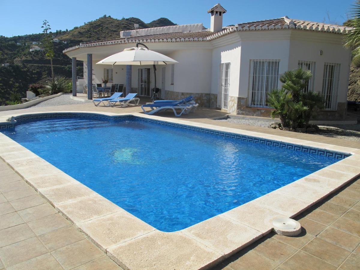 Villa Camakini With Heated Pool And Sea View Arenas  ภายนอก รูปภาพ